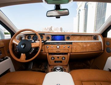 رولز-رويس فانتوم فينوس تصل إلى أبوظبي